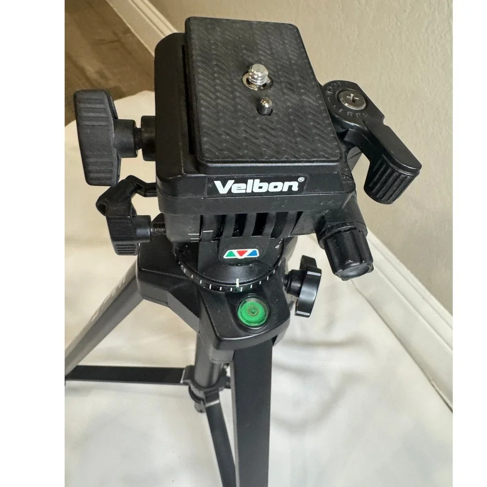 Velbon Videomate II Tripod Vel-flo 7 PH-358‎ Fluid Panhead Black Excellent Video